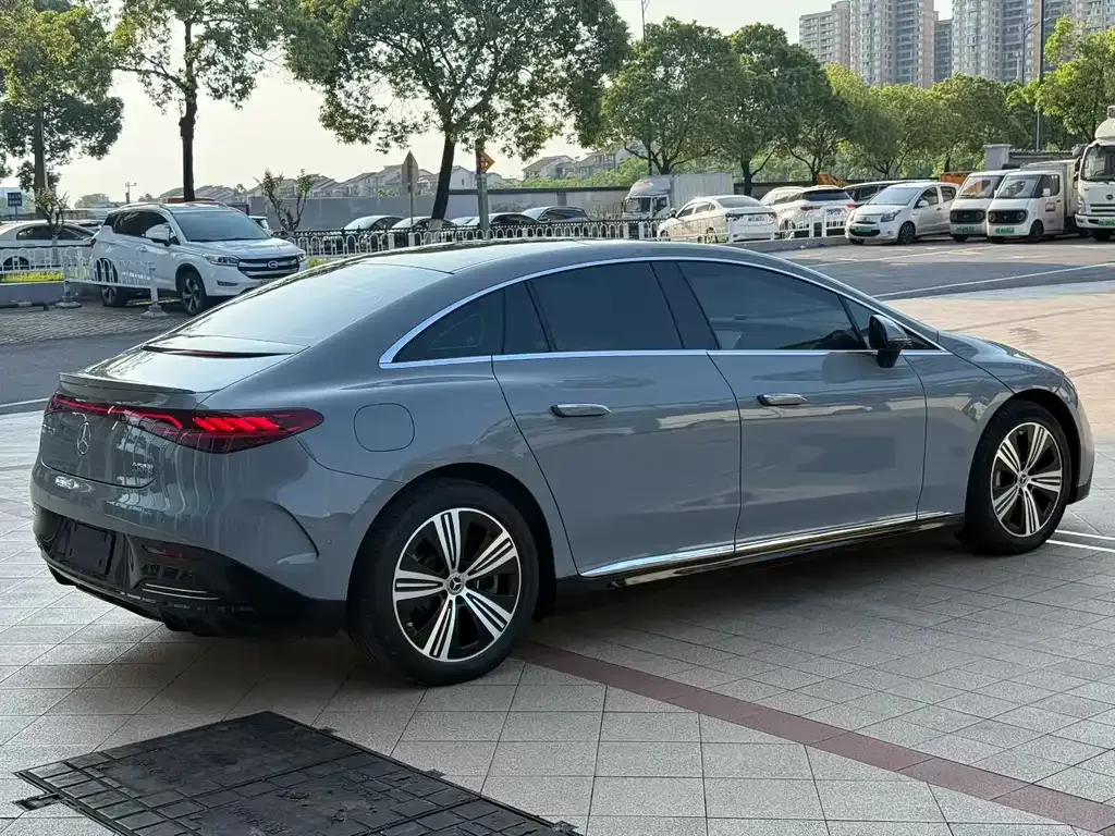 Mercedes-Benz EQE 2023 из CN, фото 8