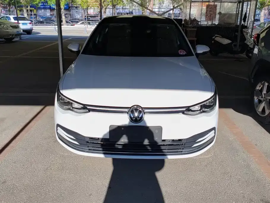 Volkswagen Golf 2022 из CN, фото 6
