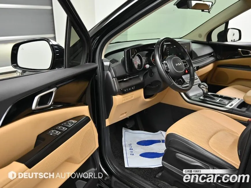 Kia Carnival 2022 из KR, фото 2