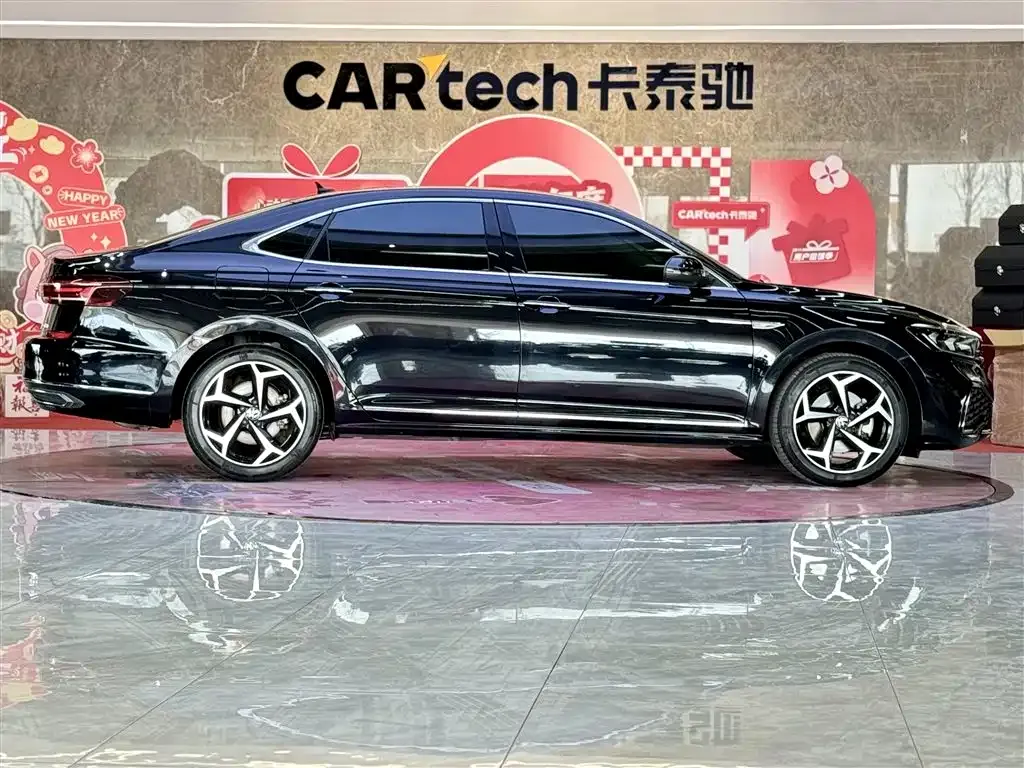 Volkswagen Passat 2023 из CN, фото 6