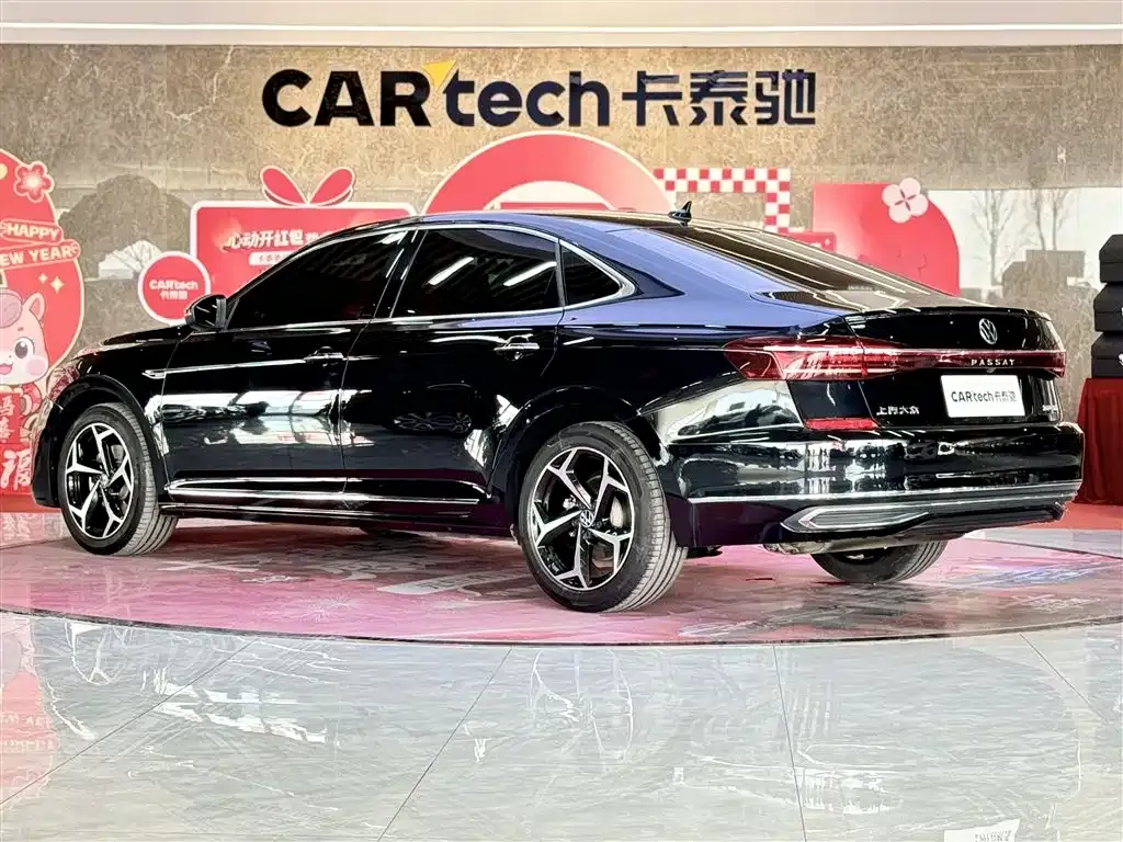 Volkswagen Passat 2023 из CN, фото 7