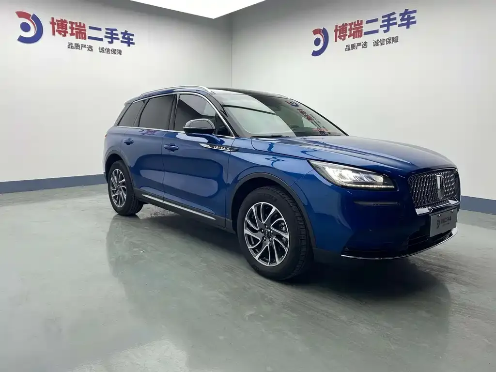 Lincoln Corsair — фото 10