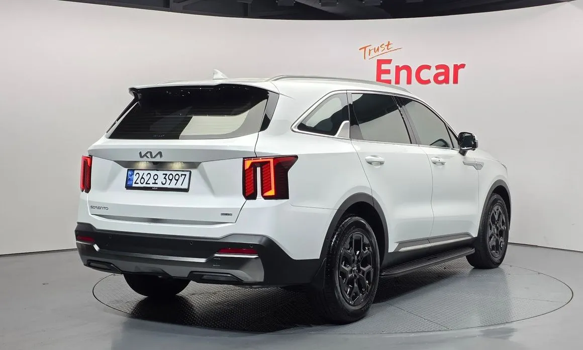 Kia Sorento — фото 4