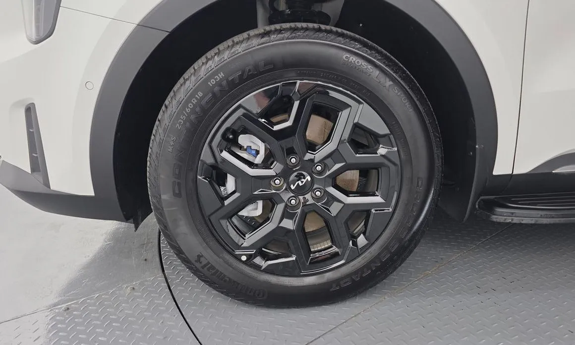 Kia Sorento — фото 3