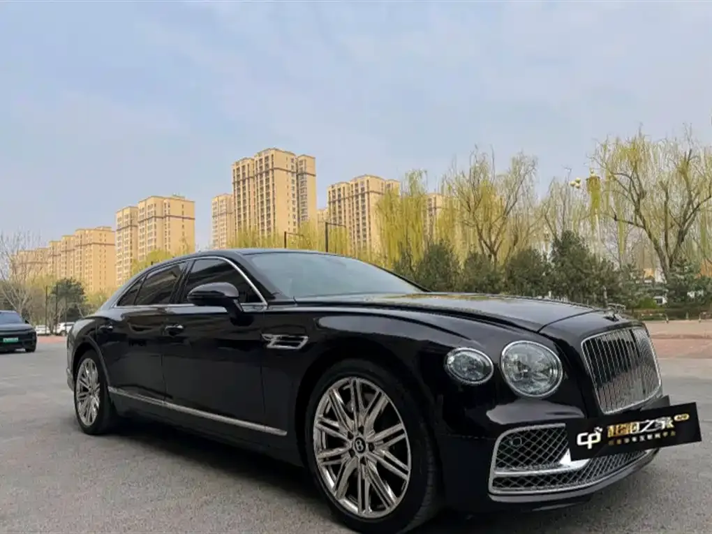 Bentley Flying Spur — фото 9