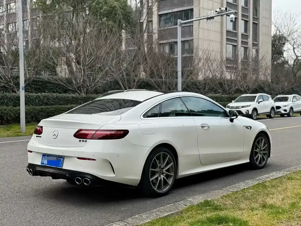 Mercedes-Benz E-Class (Import) — фото 6