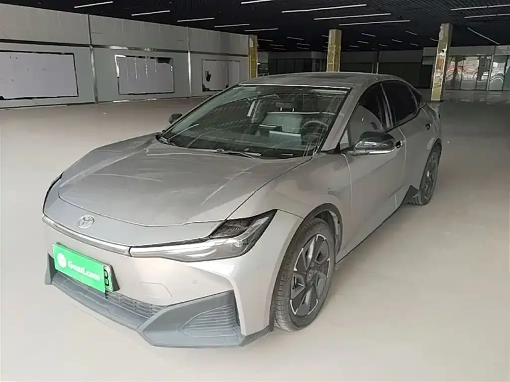 Toyota bZ3 2024 из CN, фото 8