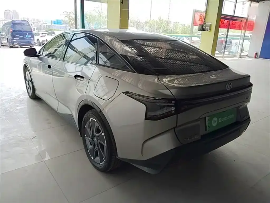 Toyota bZ3 2024 из CN, фото 7