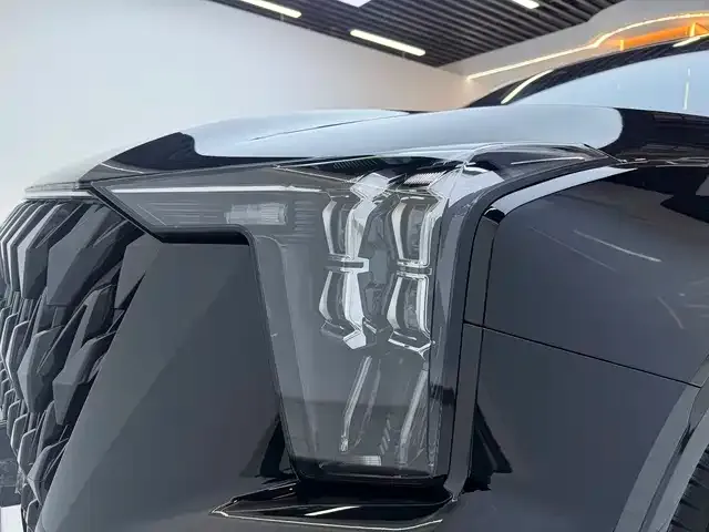 GAC Motor Trumpchi GS8 — фото 3