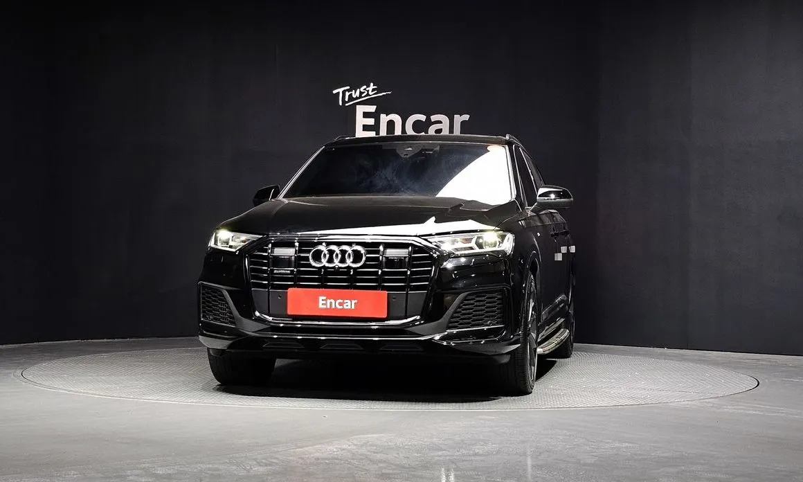 Audi Q7 2022 из KR, фото 5
