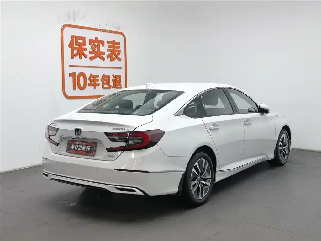 Honda Accord — фото 3