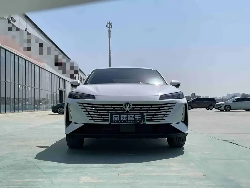 Changan Eado PHEV 2026 из CN, фото 4