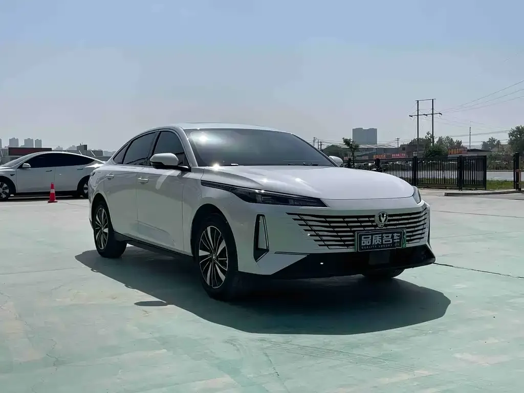 Changan Eado PHEV 2026 из CN, фото 3