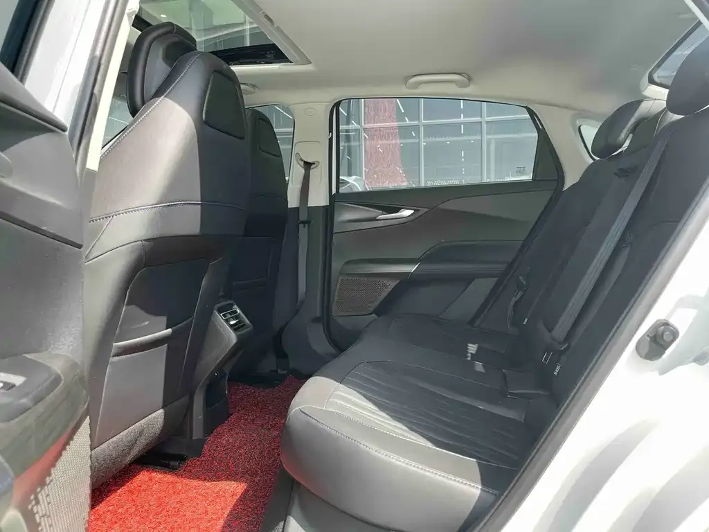 Changan Eado PHEV 2026 из CN, фото 5