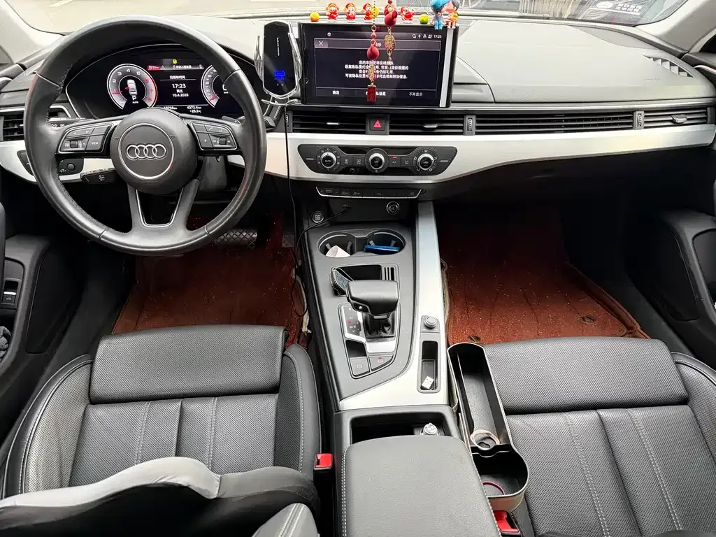 Audi A4L 2023 из CN, фото 7