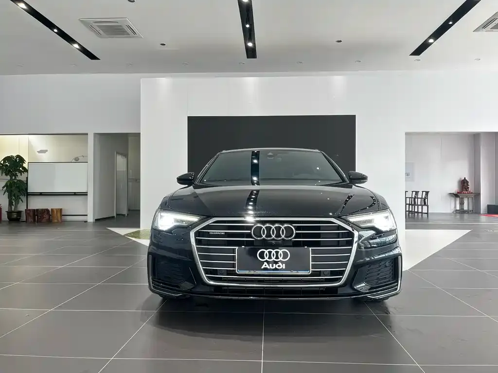 Audi A6L — фото 4