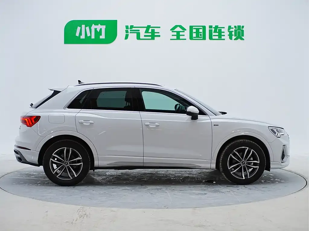 Audi Q3 2022 из CN, фото 7