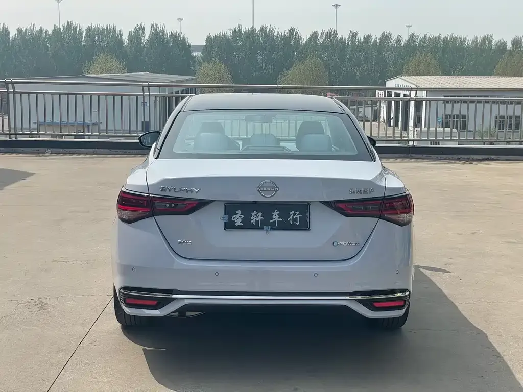 Nissan Sylphy 2023 из CN, фото 5