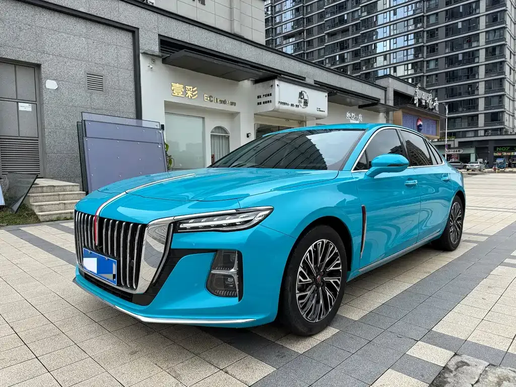 Hongqi H5 — фото 1