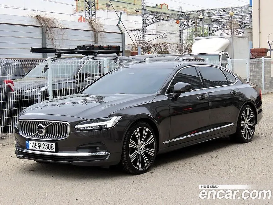 Volvo S90 2023 из KR, фото 8