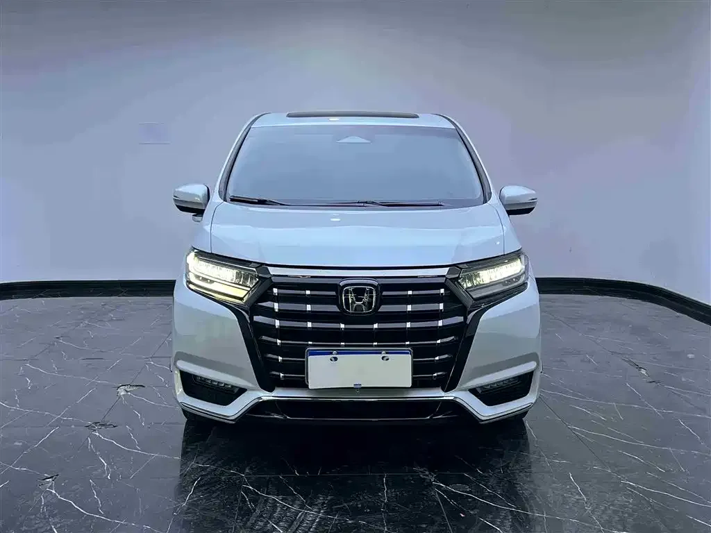 Honda Elysion 2024 из CN, фото 5