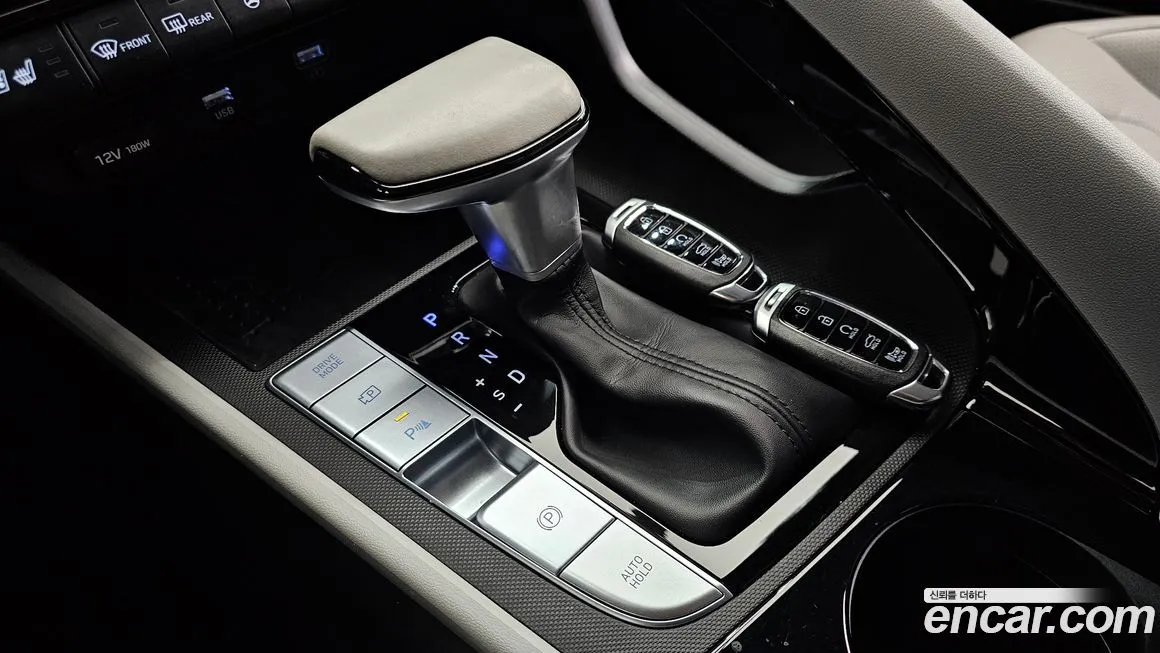 Hyundai AVANTE 2021 из KR, фото 6