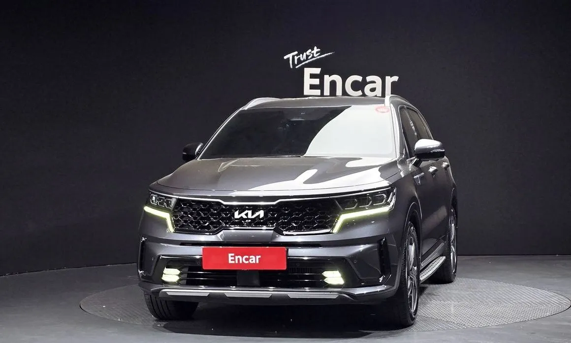 Kia Sorento — фото 6