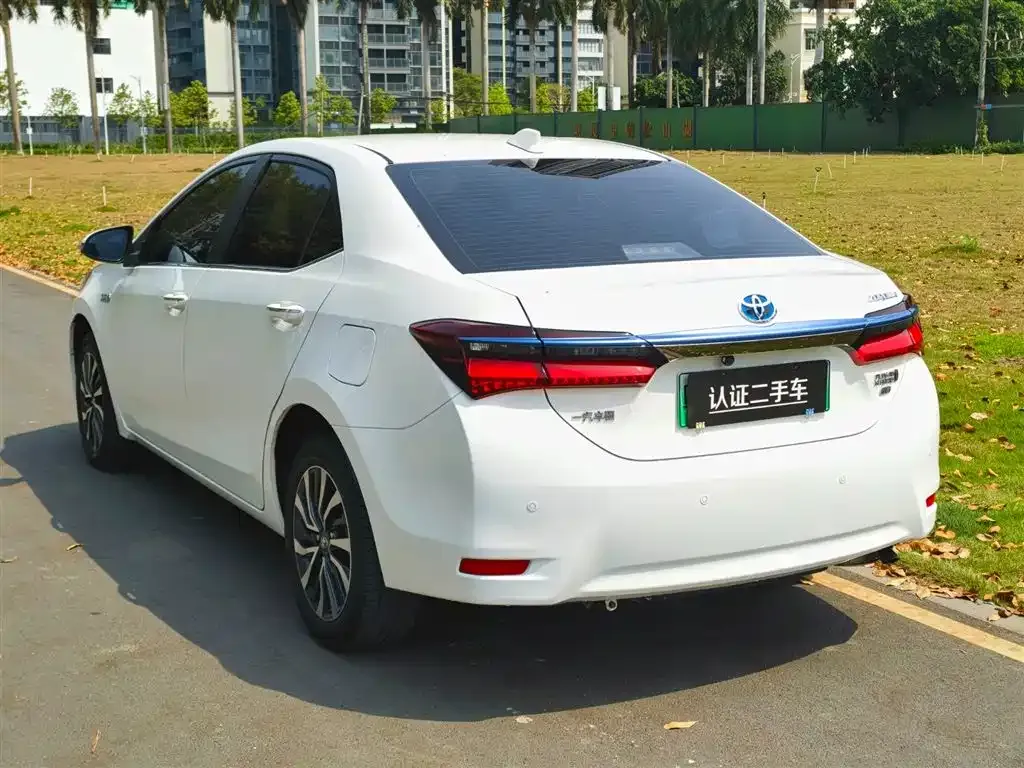 Toyota Corolla Hybrid 2022 из CN, фото 10