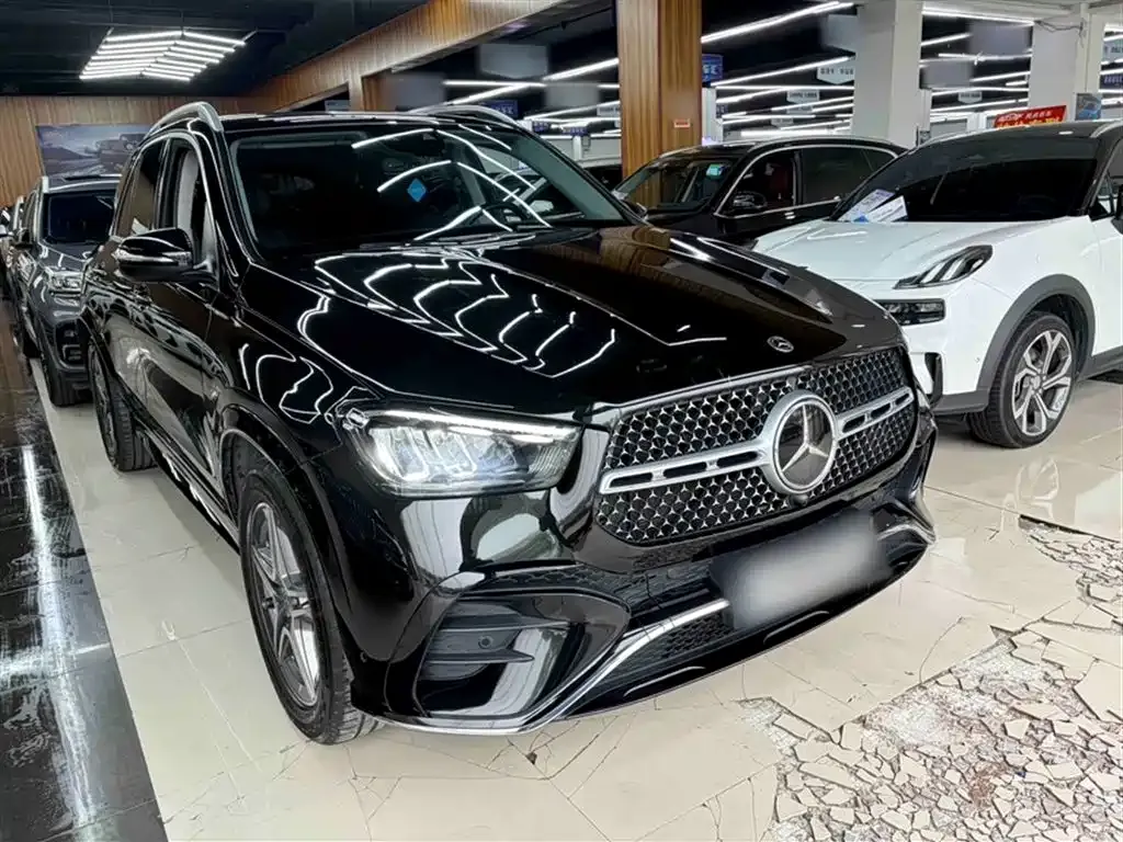 Mercedes-Benz GLE — фото 10