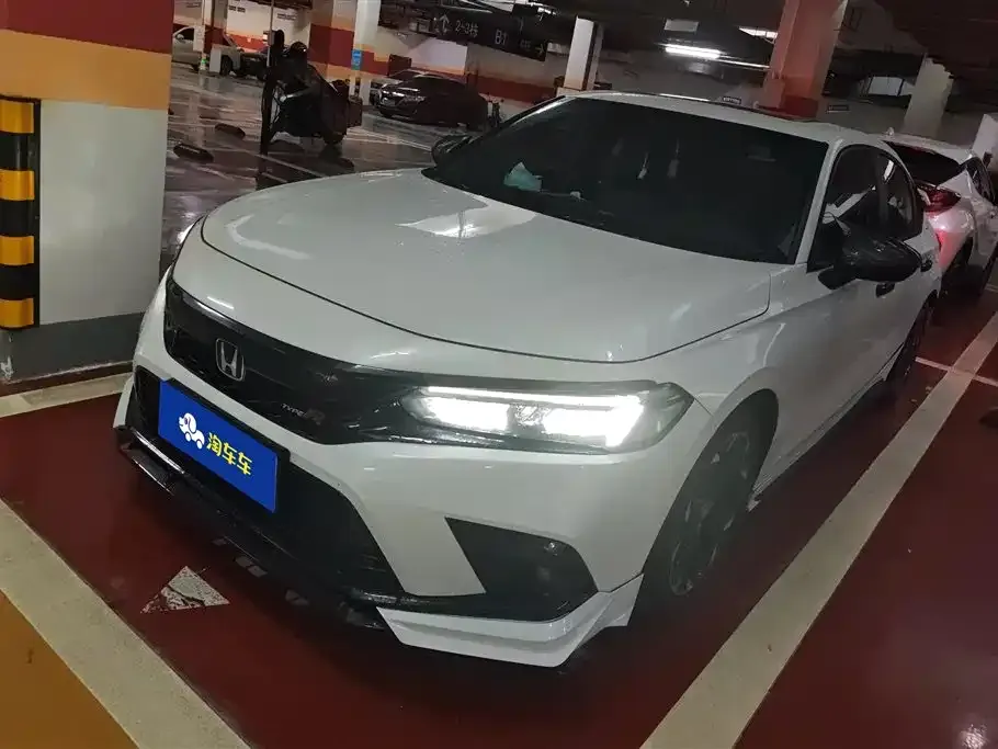 Honda Civic — фото 1
