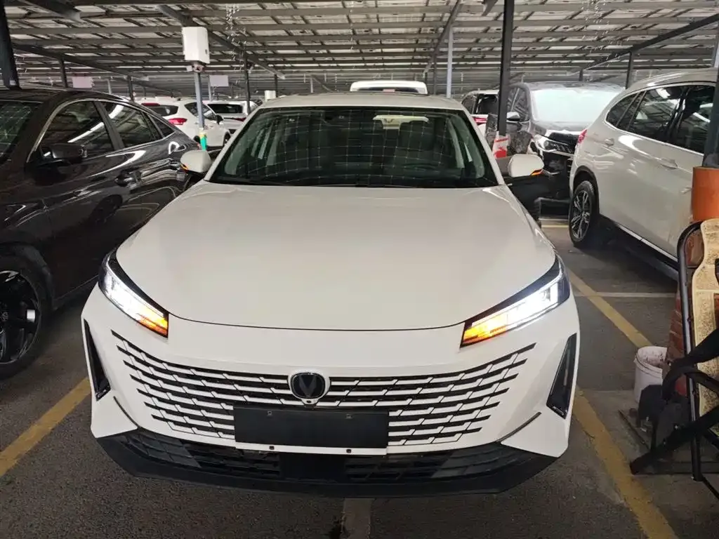 Changan Yida 2023 из CN, фото 9