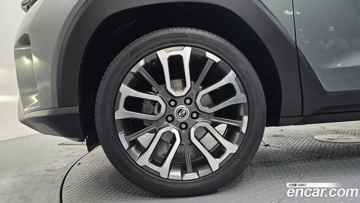 KG Mobility (Ssangyong) Torres — фото 4
