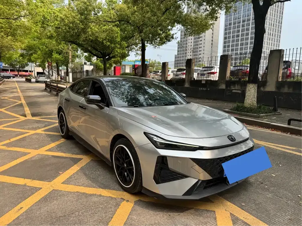 Changan UNI-V 2024 из CN, фото 7