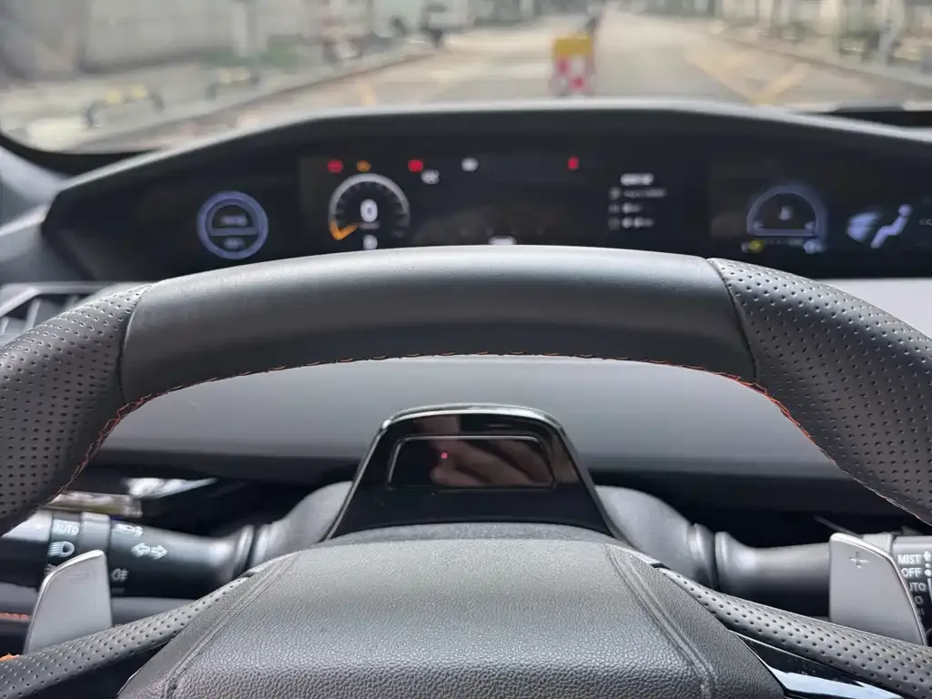 Changan UNI-V 2024 из CN, фото 10