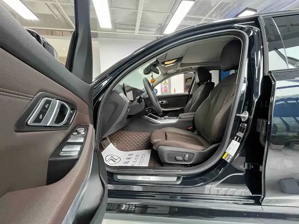 BMW i3 2024 из CN, фото 6