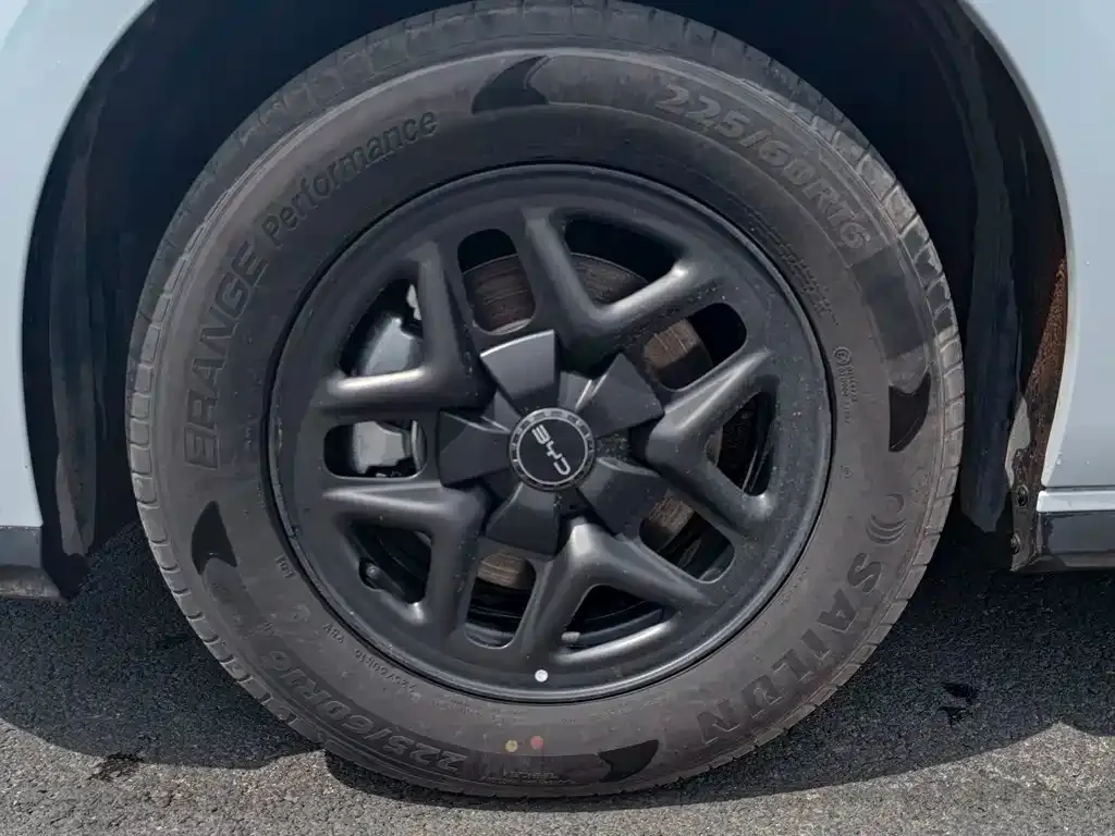 BYD Seal 05 DM-i 2026 из CN, фото 3