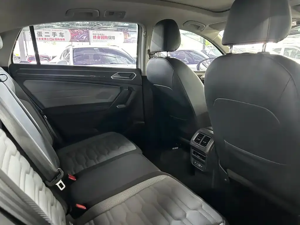 Volkswagen Tiguan X 2022 из CN, фото 9