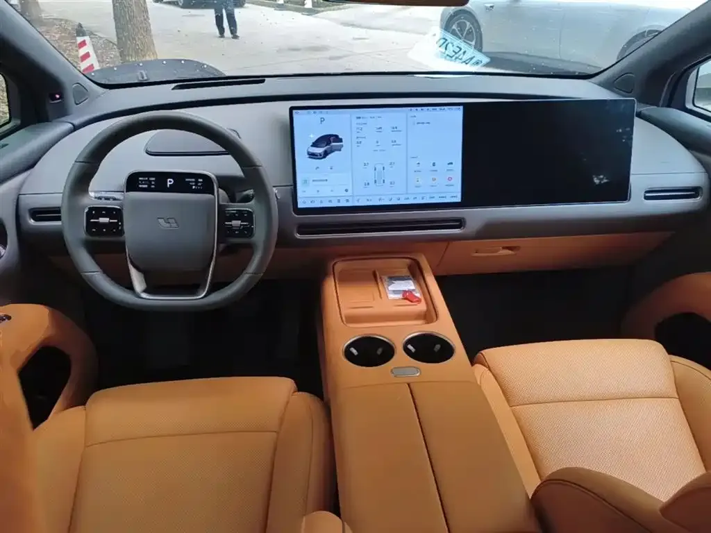 Li Auto i8 2025 из CN, фото 3