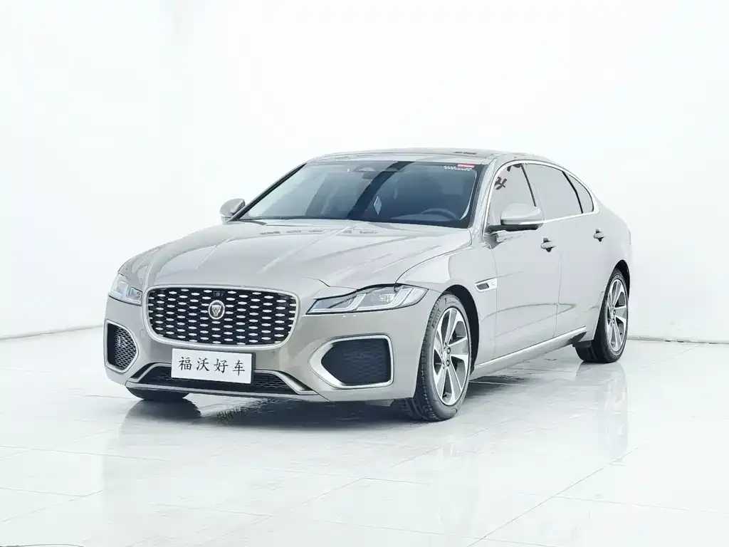 Jaguar XFL