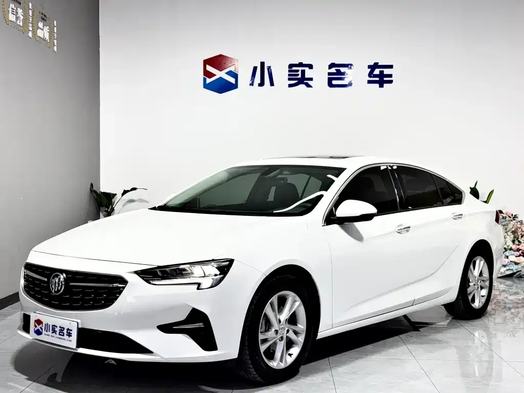 Buick Regal — фото 1