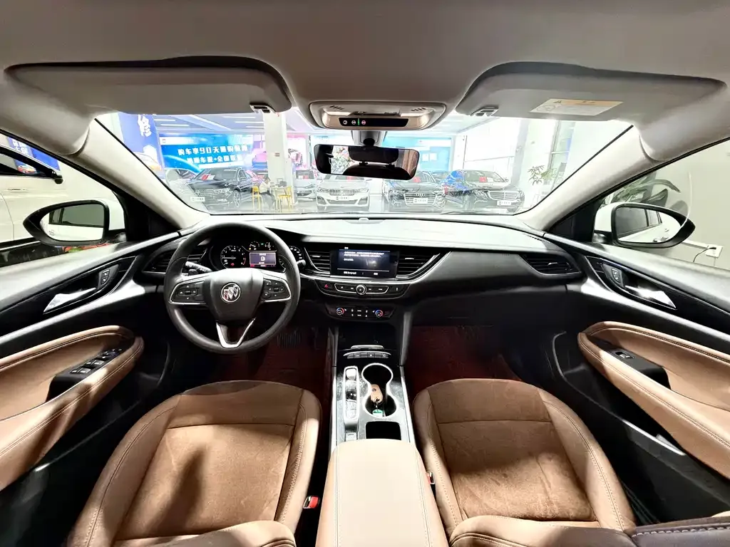 Buick Regal — фото 6