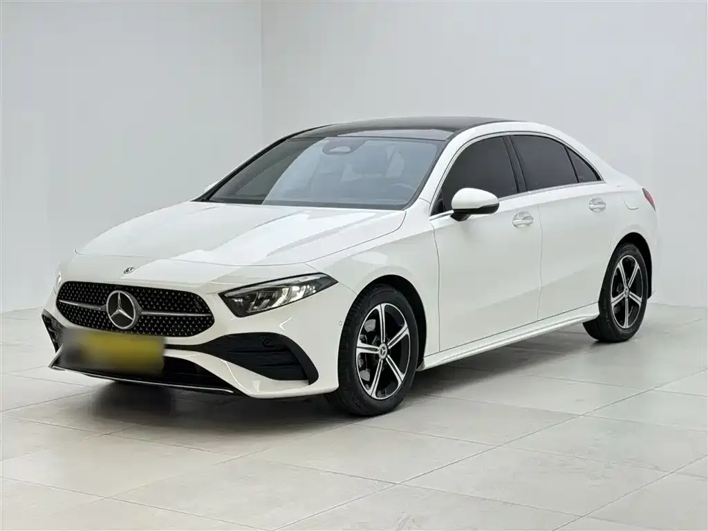 Mercedes-Benz A-Class — фото 1