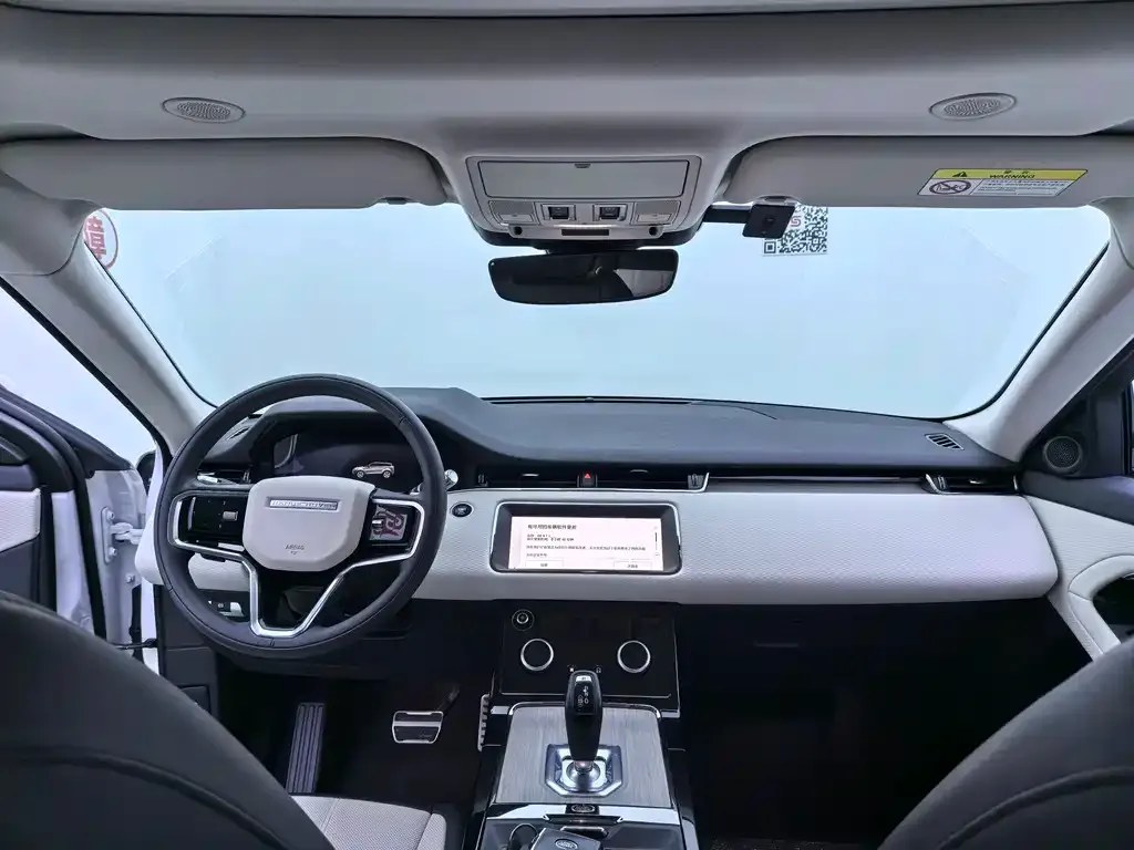 Land Rover Evoque — фото 4
