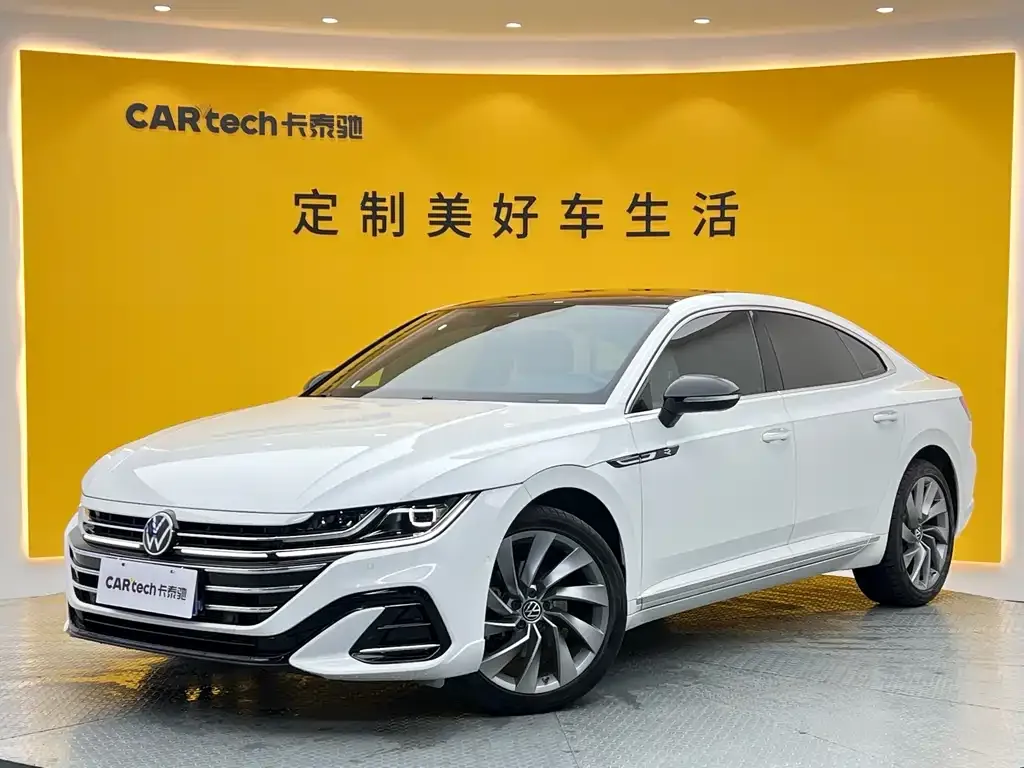 Volkswagen CC 2024 из CN, фото 1