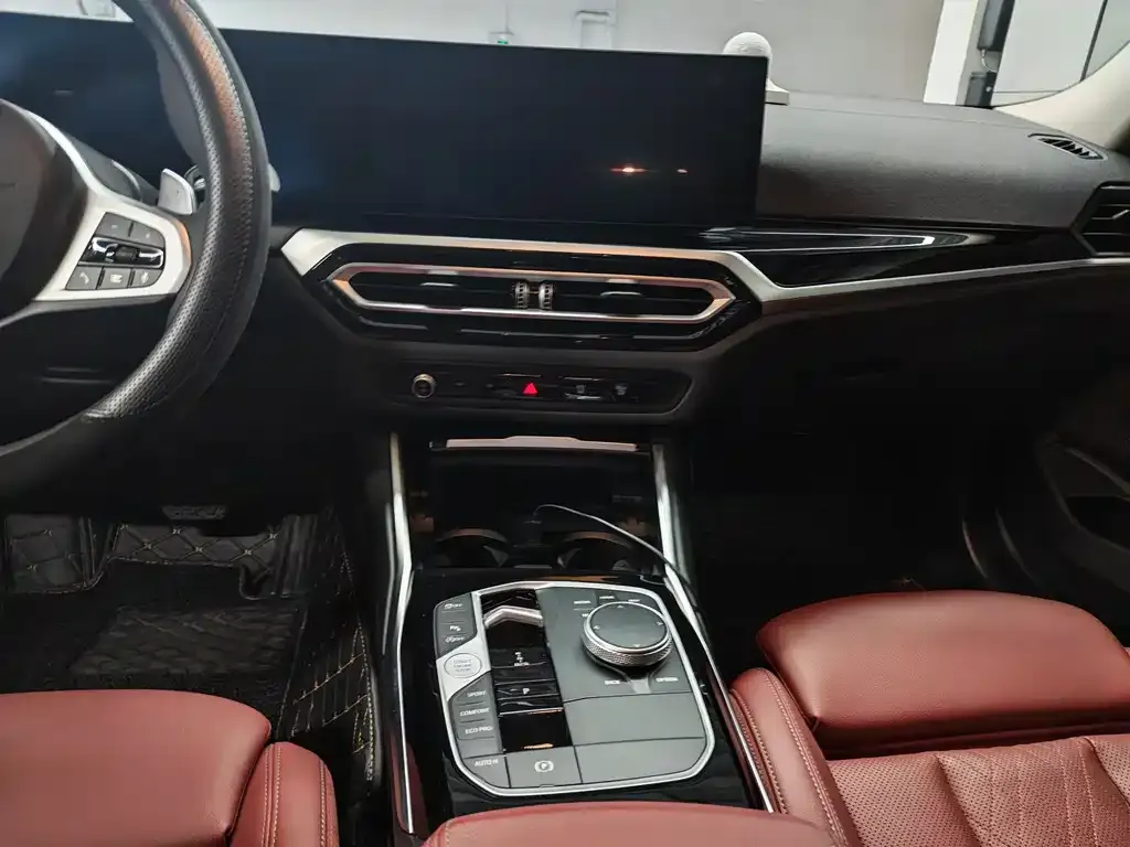 BMW 3 Series 2024 из CN, фото 8