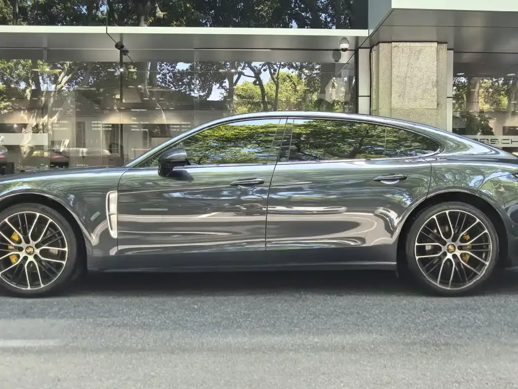 Porsche Panamera — фото 4