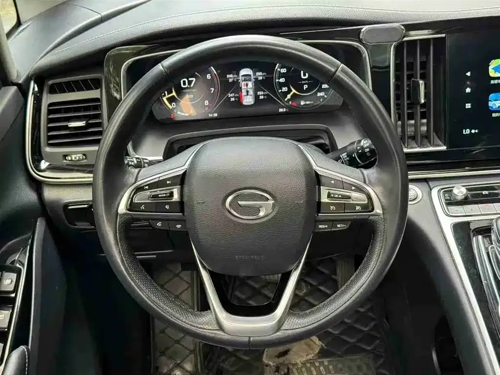 GAC Motor Trumpchi M8 — фото 9