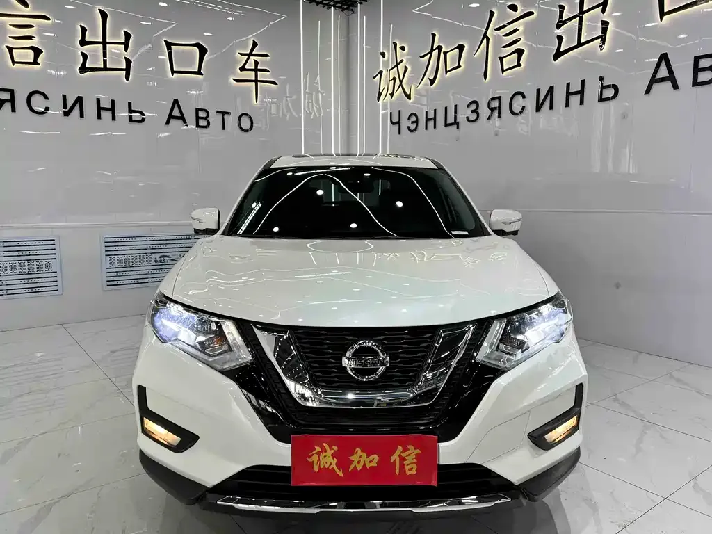 Nissan X-Trail — фото 4