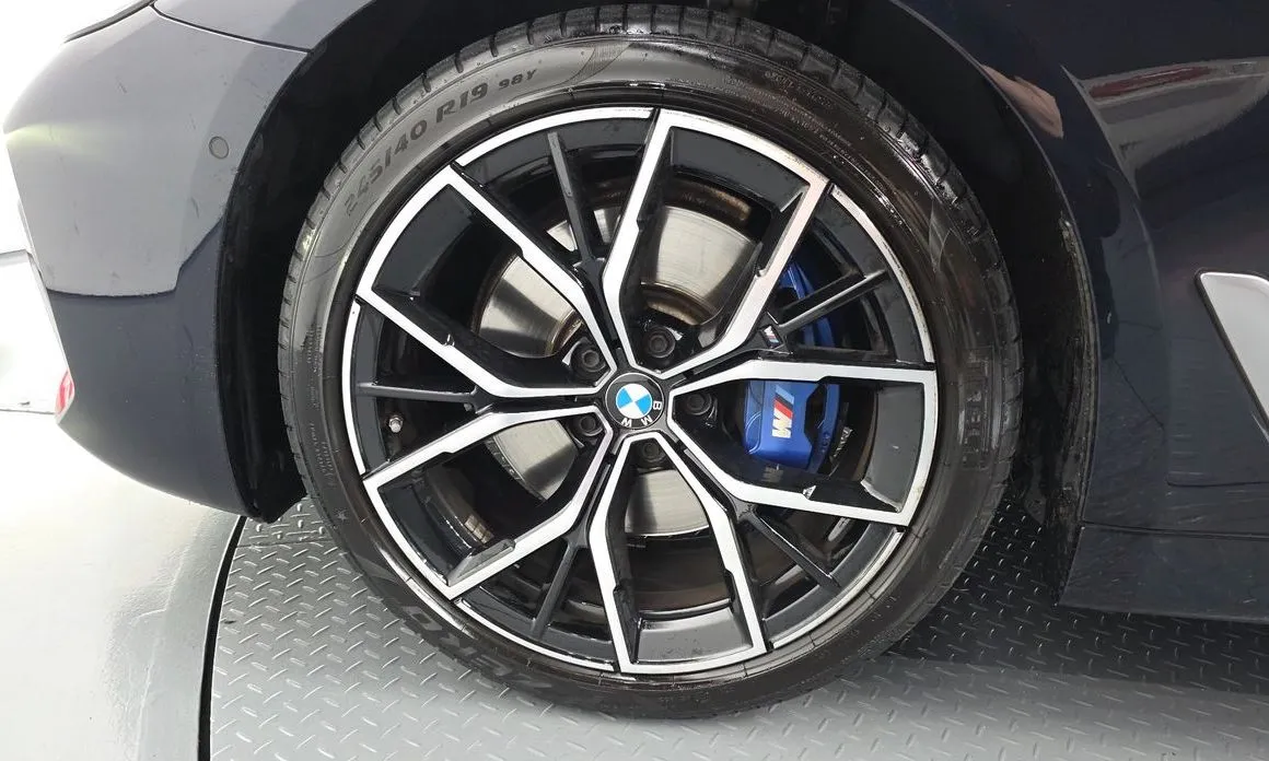 BMW 5-Series 2022 из KR, фото 8