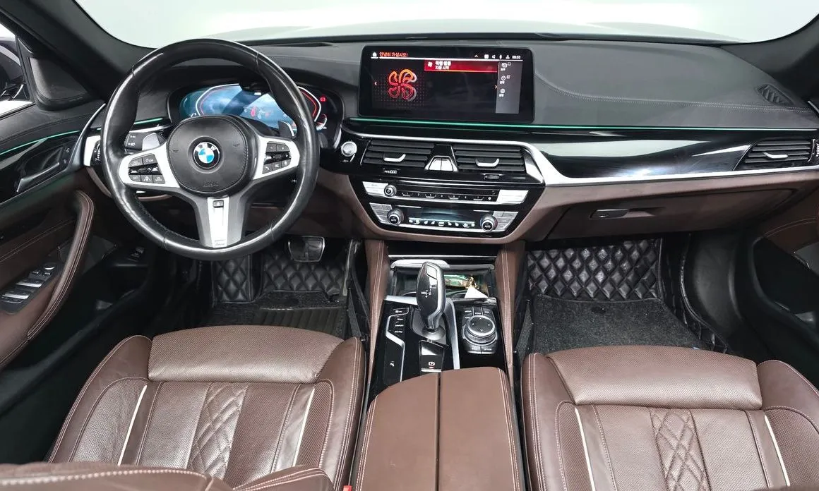 BMW 5-Series 2022 из KR, фото 10